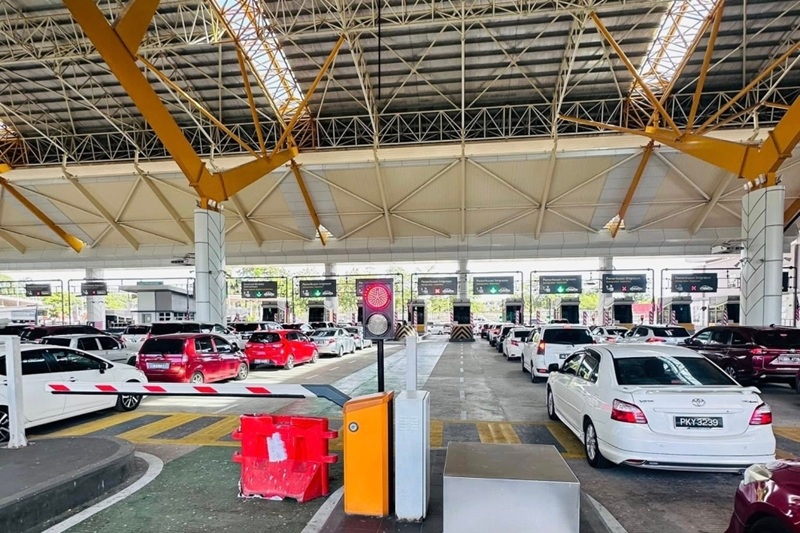 ICQS Bukit Kayu Hitam congestion